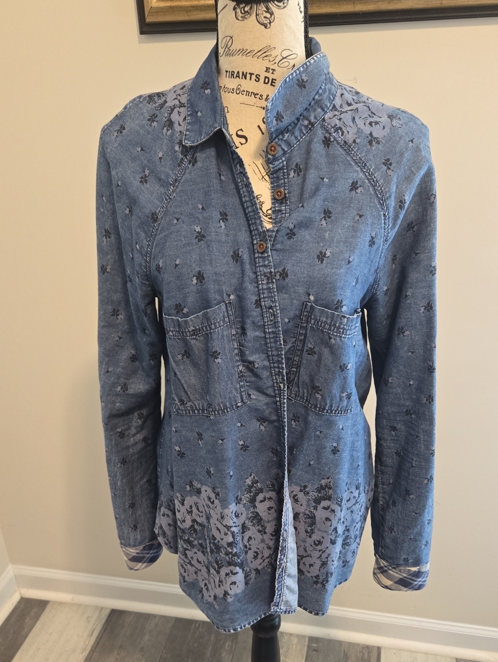 Free People Blue Denim-Look Button Shirt with Plaid Detail SIZE M